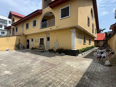 2 Bedroom Apartment — Lekki Phase 1, Lekki, Lagos