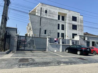 Exquisite 4-Bedroom Maisonette with BQ — Victoria Island (VI), Lagos