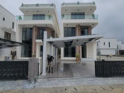 Newly Built 5 Bedroom Duplex with Swimming Pool — Lekki, Lagos