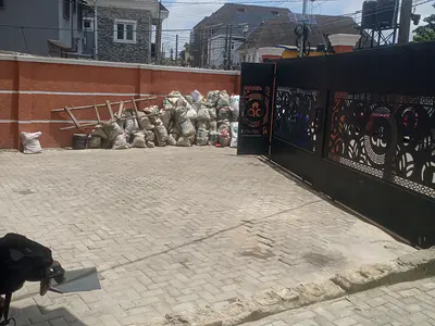 Mini Flat — Off Akerela, Surulere, Lagos