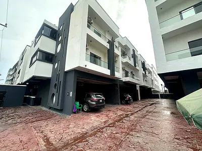 Luxury 3 Bedroom Apartment with Swimming Pool & Gym — Victoria Island (VI), Lagos