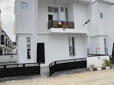4 Bedroom Detached Duplex — Lekki, Lagos