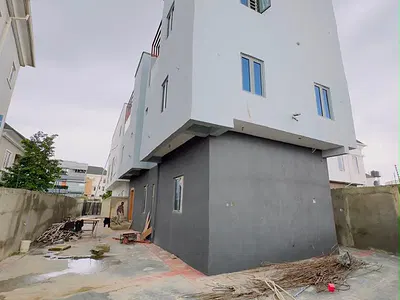 6 Bedroom Detached Duplex with BQ — GRA Phase 2, Magodo, Lagos