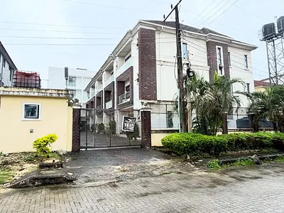4 Bedroom Terraced Duplex — Lekki, Lagos
