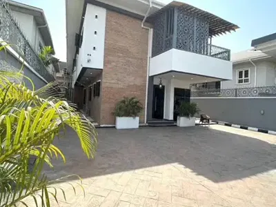 5 Bedroom Detached Duplex with BQ — Lekki, Lagos