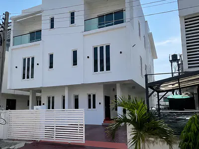 5 Bedroom Semi-Detached Duplex — Lekki, Lagos