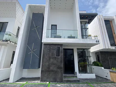 Brand New 5 Bedrooms Modern Fully Detached Duplex with BQ — Lekki, Lagos