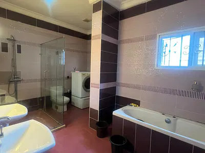 Massive Luxury 4bedrooms Fully Detached House with BQ & Ac Installed — Lekki, Lagos