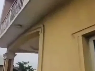 5 Bedroom Fully Detached Duplex with BQ, with Water View by the Side — Magodo, Lagos
