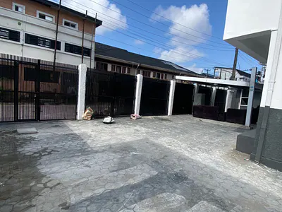 Newly Renovated 3 Bedrooms Flats Upstairs and Downstairs — Lekki, Lagos