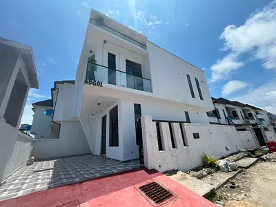 4 Bedroom Semi-Detached Duplex with BQ — Ikota GRA, Ikota, Lekki, Lagos