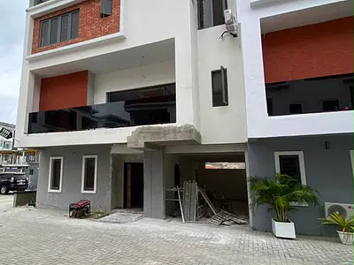 2unit 4bedroom Semi Detached — Lekki, Lagos