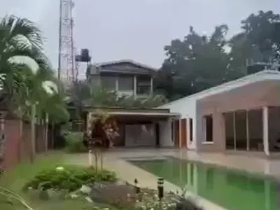 Mansion Fully Detached House on 2200SQM Land with Green Areas — Victoria Island (VI), Lagos