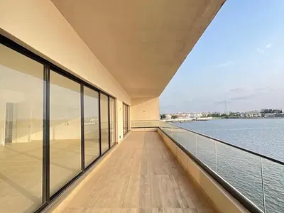 6 Bedroom Waterfront Villa — Ikoyi, Lagos