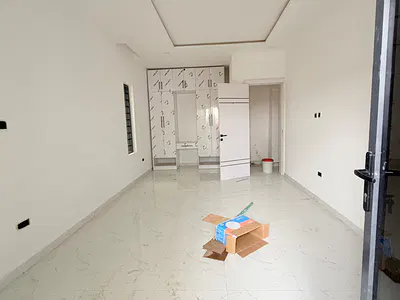 Marvelously Built 5 Bedroom Fully Detached Duplex — Ikeja, Lagos