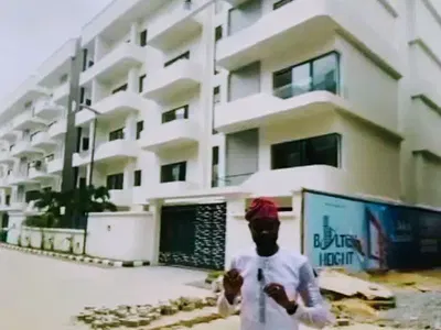 Tastefully Built Luxury Automated 2 Bedroom Apartment with Elevator — Lekki Phase 1, Lekki, Lagos