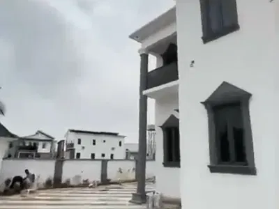Newly Built 5 Bedroom Detached Duplex with BQ — Guzape District, Abuja