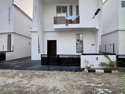 4 Bedroom House with Boys' Quarters — Lekki, Lagos