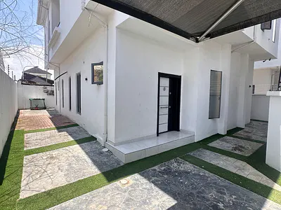 Brandnew 4 Bedroom with BQ — Lekki, Lagos