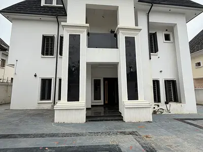 Luxury 6 Bedroom Detached Duplex with BQ — Gwarinpa, Abuja