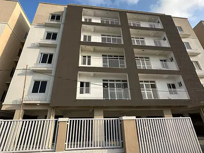 Fully Serviced, Newly Built 2 Bedroom Apartment with Gym — Lekki, Lagos
