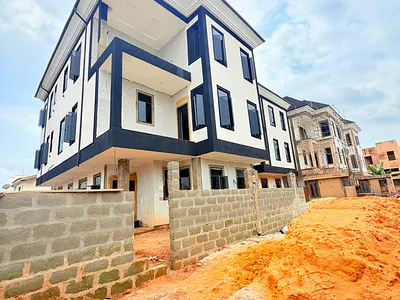 Magnificently Built 5 Bedroom Fully Detached Duplex with a Room BQ — Magodo, Lagos