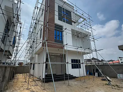 6 Bedroom Fully Detached Duplex — Surulere, Lagos