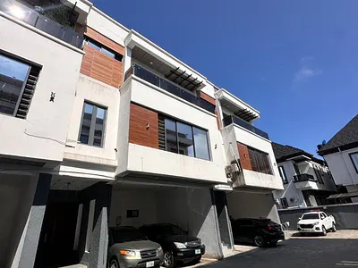 4 Bedroom Terrace with BQ — Ologolo, Lekki, Lagos