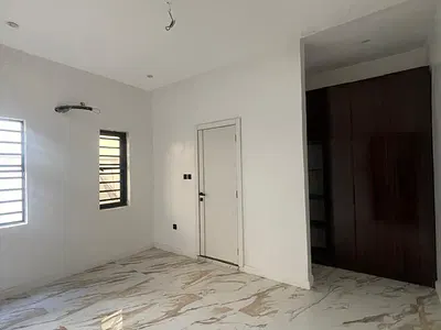 Luxury 4 Bedroom Terraced Duplex with Excellent Facilities — Lekki, Lagos