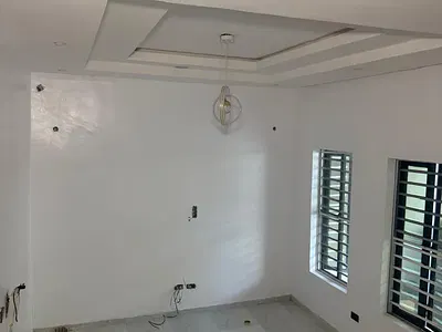 Luxury 4 Bedroom Terraced Duplex with Excellent Facilities — Lekki, Lagos