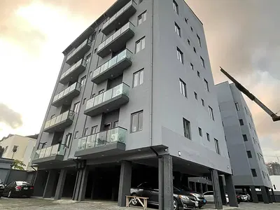 2 Bedroom Apartment with Pool, Gym and BQ — Ikoyi, Lagos