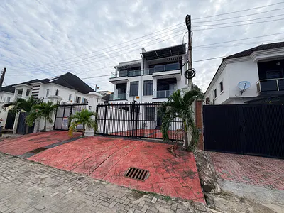 Beautiful 4 Bedroom Fully Detached Duplex with BQ — Peaceville Estate, Before Chevron, Lekki, Lagos
