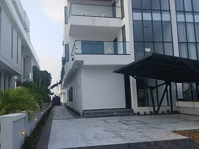 Brand New 4 Bedroom Semi Detached Duplex — Lekki, Lagos