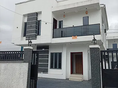 Stunning 4 Bedroom Duplex with a BQ — Ologolo, Lekki, Lagos