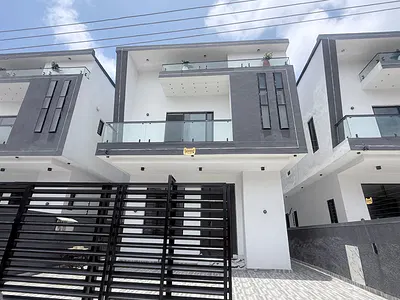 Luxury 4 Bedroom Fully Detached Duplex BQ — Ajah, Lagos
