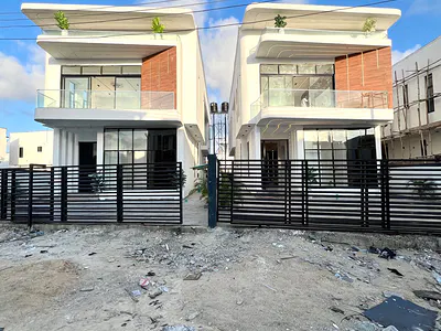 5 Bedroom Detached Duplex with Swimming Pool — Ajah, Lagos