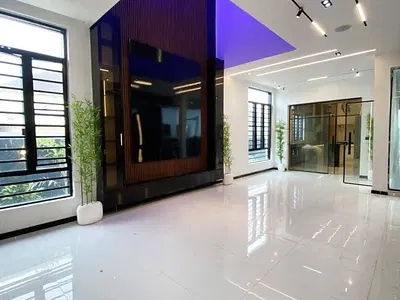 5 Bed Fully Detached Duplex — Lekki, Lagos