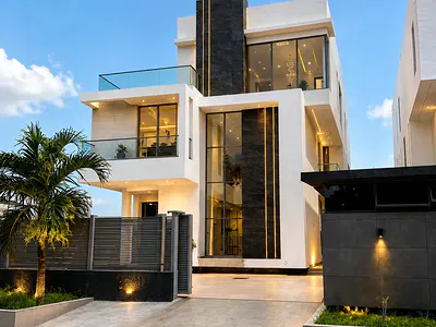 5 Bedroom Detached Duplex with BQ — Ikoyi, Lagos