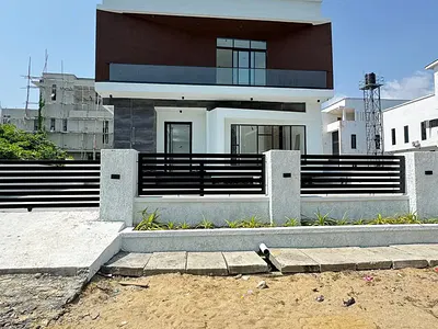 Five Bedroom Detached Duplex with Swimming Pool — Lekki, Lagos