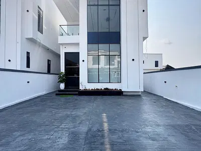 Five Bedroom Detached Duplex with Swimming Pool — Lekki, Lagos