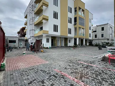 Luxurious 2 Bedroom Apartment with En-Suite Bedrooms — Lekki, Lagos