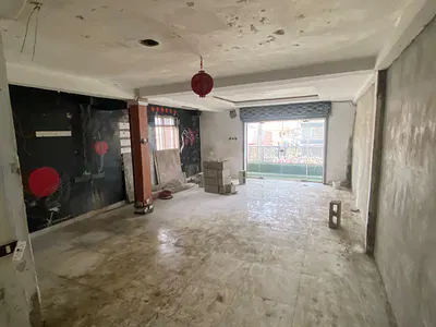 40SQM Shop Space Facing the Road — De Heavens Mall, Agungi, Lekki, Lagos