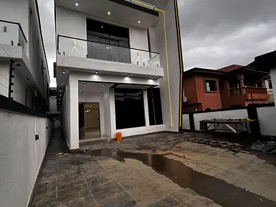 6 Bedroom Detached Duplex with BQ, Water Heater+fully Fitted Kitchen — Pikota Lagos, Lekki, Lagos