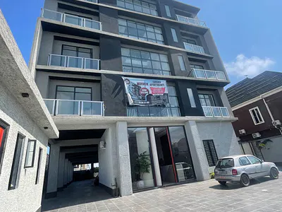 2 Bedroom Apartment with Pool and Elevator — Lekki, Lagos