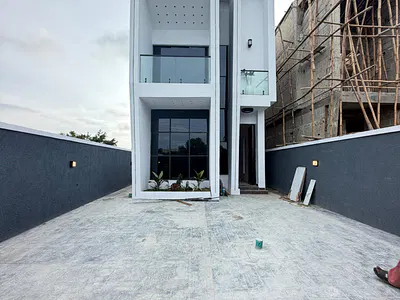 5 Bedroom Detached Home — Ajah, Lagos
