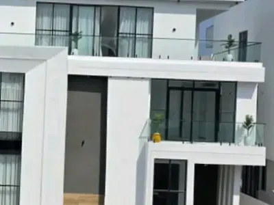Beautiful 5 Bedroom Detached Duplex with BQ — Lekki, Lagos