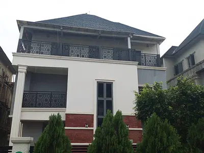 Modern 6-Bedroom Duplex — Fha (F.h.a), Lugbe District, Abuja