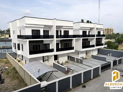 5 Bedroom Luxury Semi-Detached Duplex — Ikeja GRA, Ikeja, Lagos