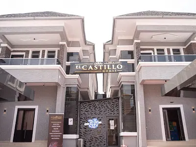 12-Room Hotel / Guest House — Canal West, Osapa, Lekki, Lagos