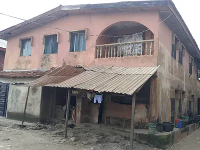 Old Building Consisting Blocks of Flats — 17B Olohungbegbe Street Off Gaskiya Estate Ijora Badia, Ijora, Apapa, Lagos